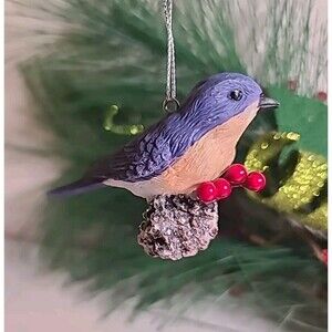 NWT GANZ Bluebird Christmas Ornament BlueBird On Pinecone Resin